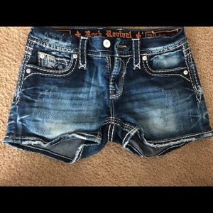 Brand new rock revival shorts size 26